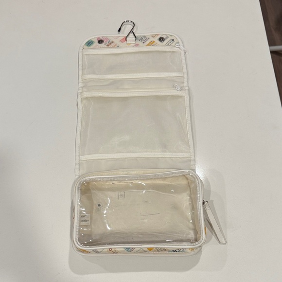 Patterned Electronics Accessory Case - Picture 2 of 12